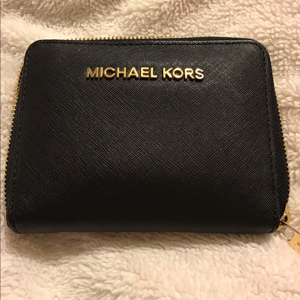 Michael Kors zip around wallet