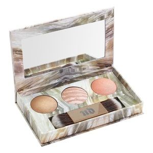Urban Decay Naked Illumination Trio