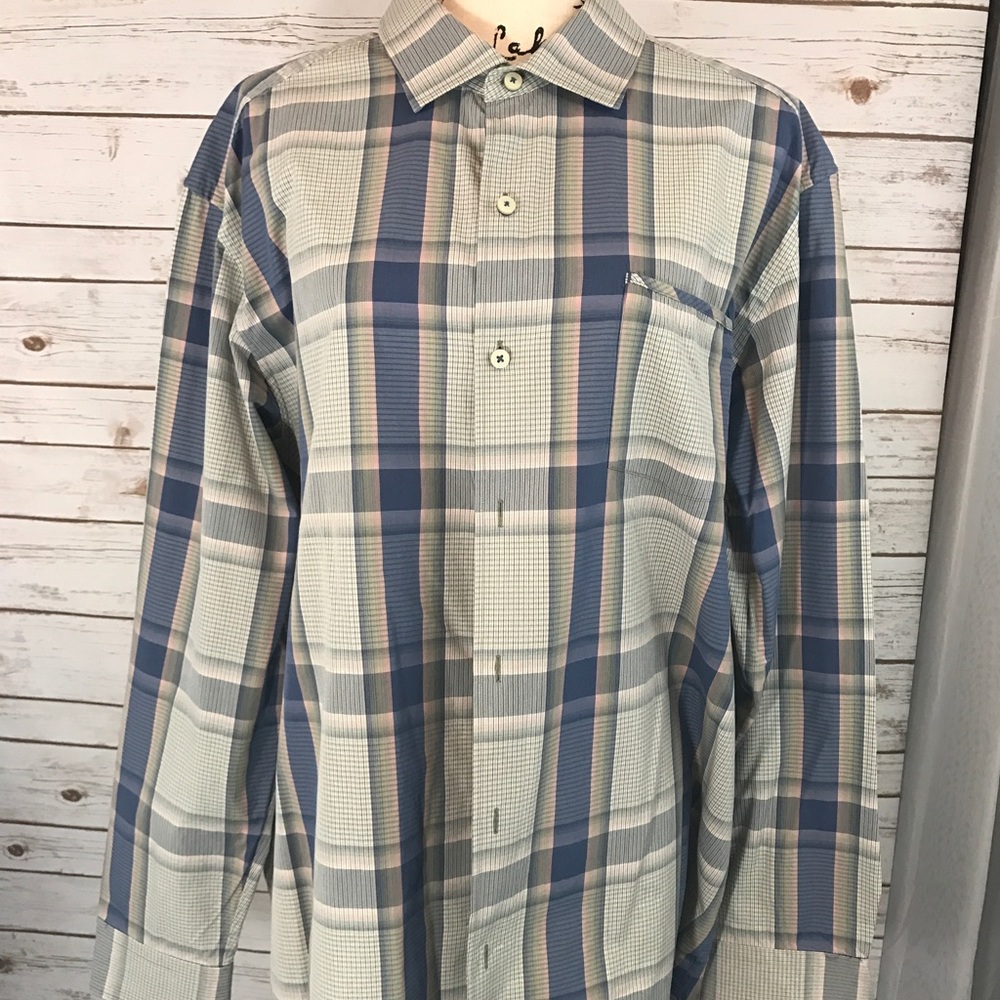 Tommy Bahama button down shirt