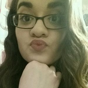 Meet your Posher, Jovana