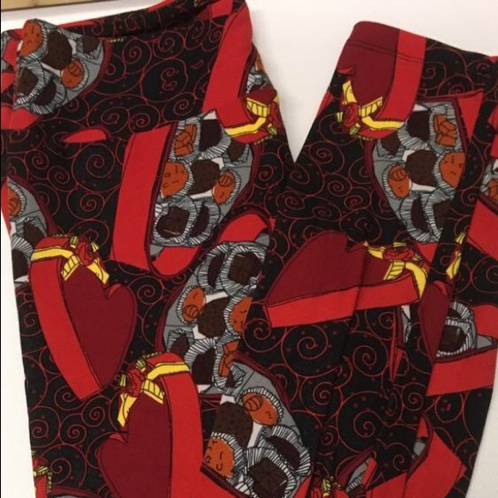 LuLaRoe Valentine's leggings - one size