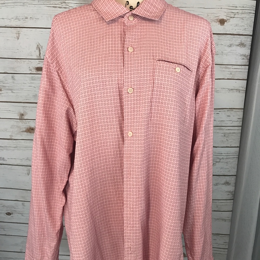 Tommy Bahama dress shirt. Slightly textured.