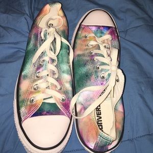 Satin Converse