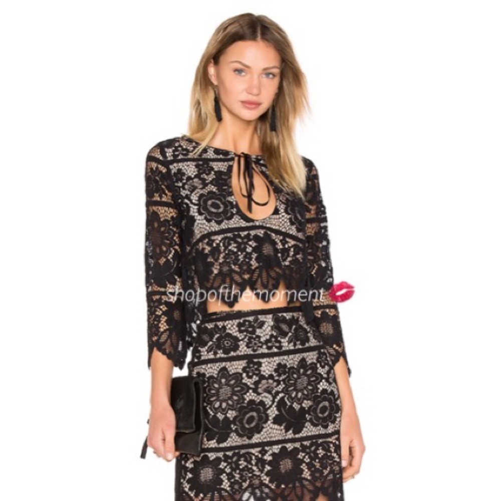 👽🆕 հօՏե թíϲƙ⚡️For Love & Lemons ❉Lace Mini Skirt - Picture 5 of 8