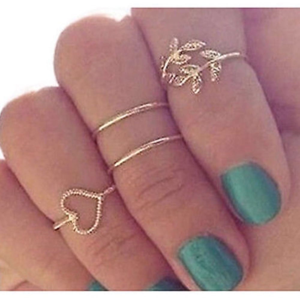 🆕 4PC Gold Plated Midi Ring Set