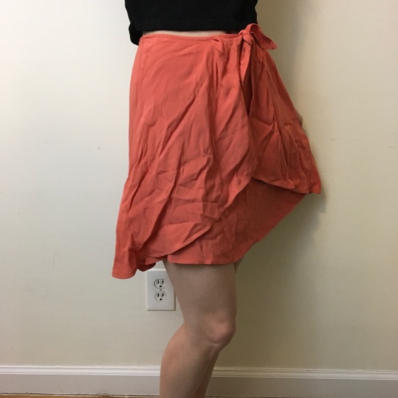 For Love & Lemons Coral "Sweet Jane" Bow Tie Skirt - Picture 8 of 8