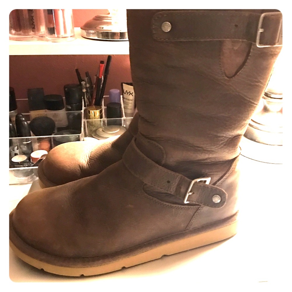 Ugg leather boots. 100% authentic