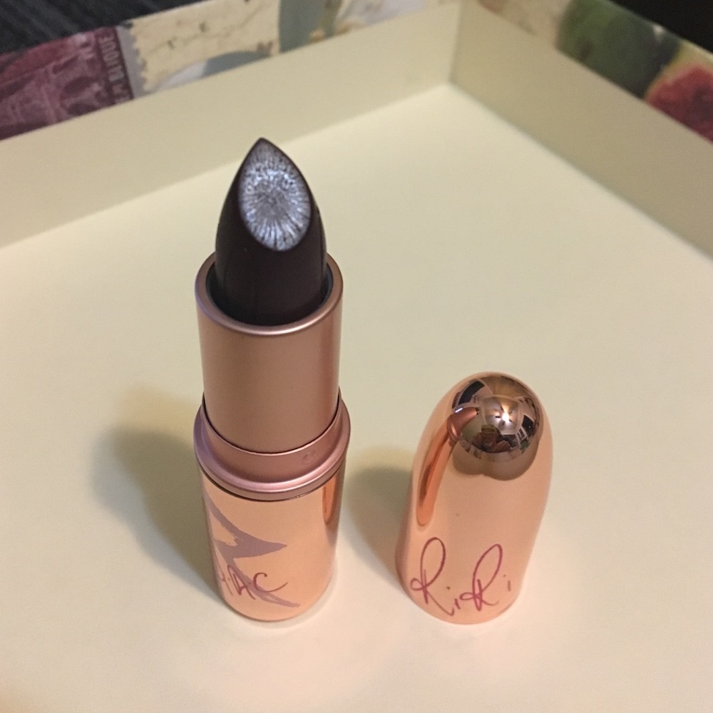 MAC RiRi lipstick