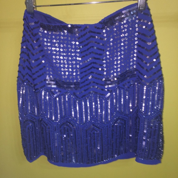 ⚡️⚡️SALE!! 🆕 Francesca black & blue sequin skirt! - Picture 2 of 2