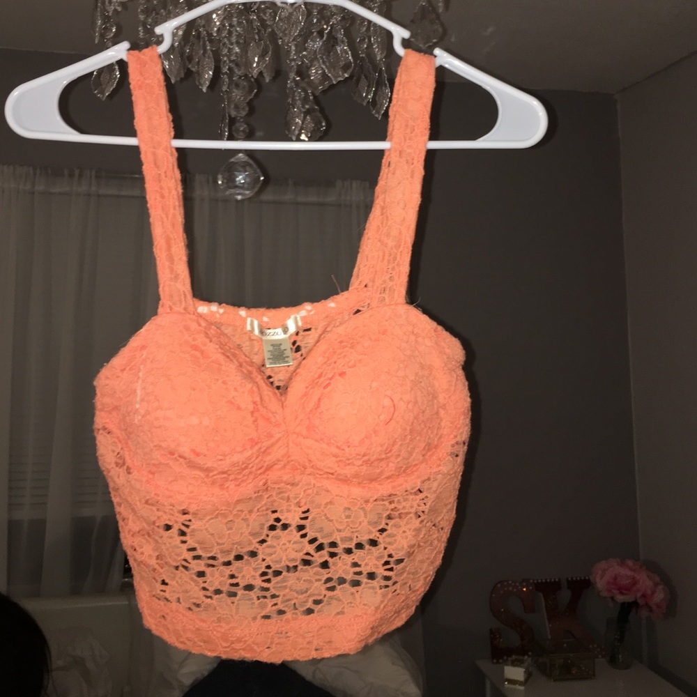 Cute neon orange crop top from F21 😻✨