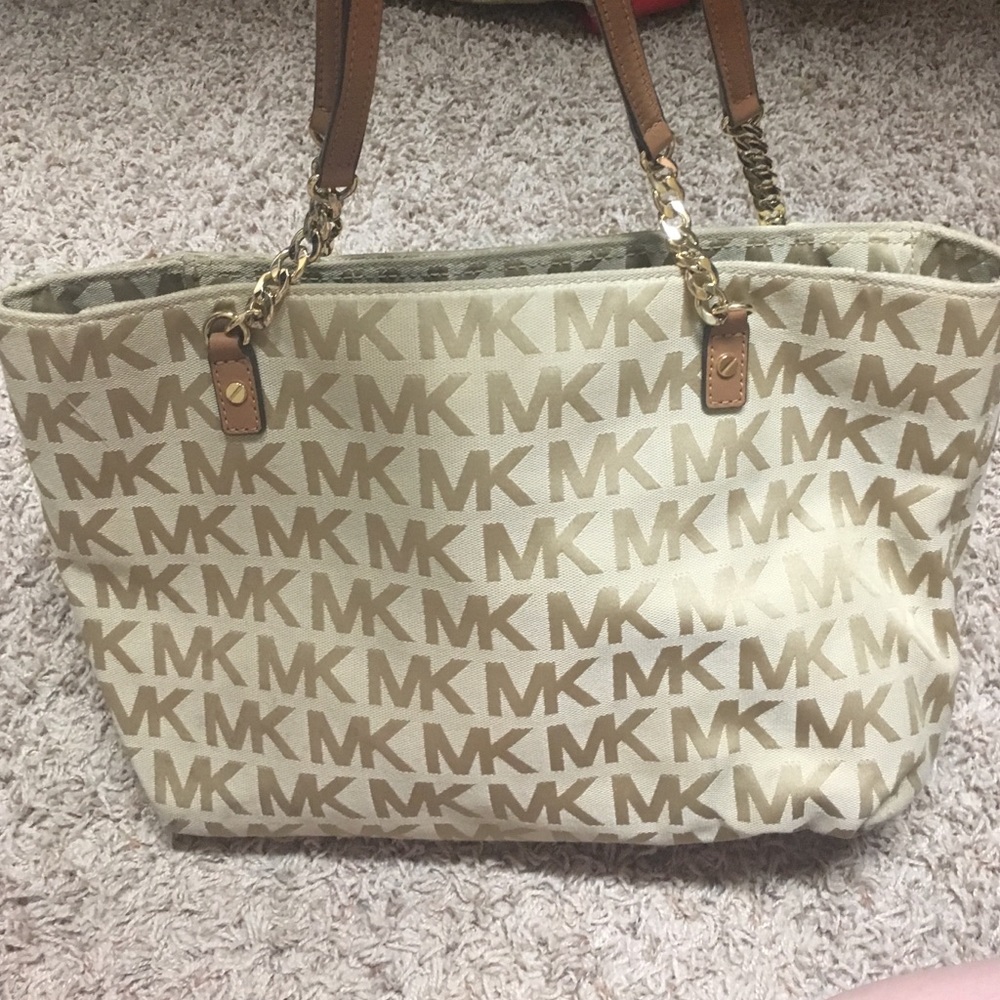 Michael Kors tote