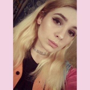 Meet your Posher, Jasmin