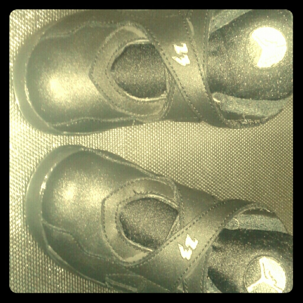 Children's Jordan sneakers