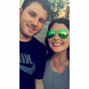 Meet your Posher, Kelli