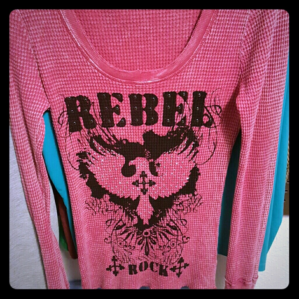 Super cute with a little bit of Rebel