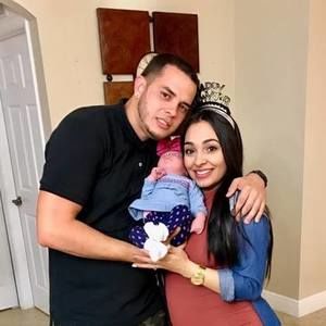 Meet your Posher, Damaris