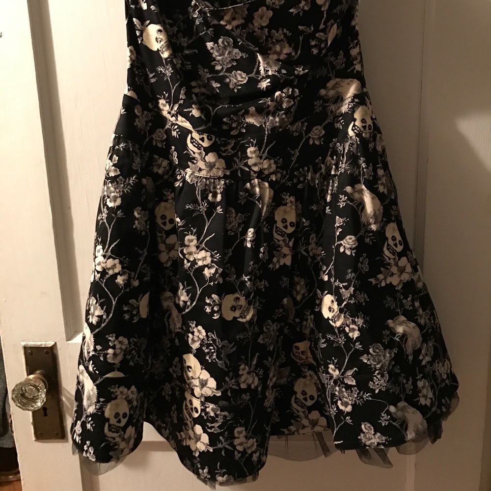 Strapless dress