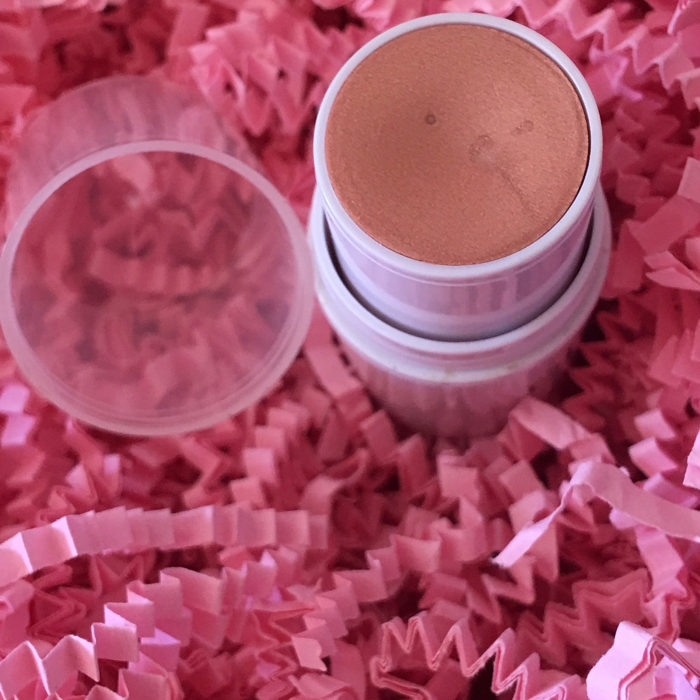 Elf color stick