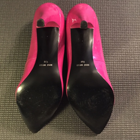 Used Nine West Gwendle Pink Patent Size 10 Heels. - Picture 3 of 10