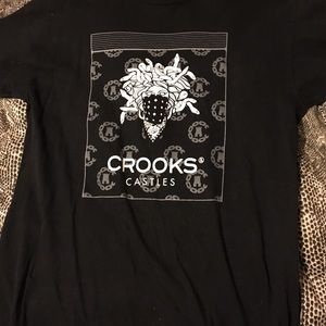 Crooks and castles shirt