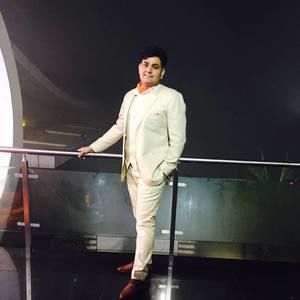 Meet your Posher, Abhishek