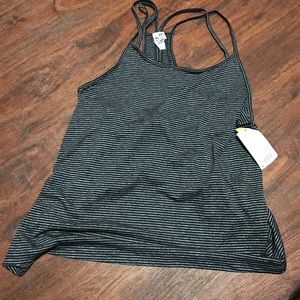 Workout top with cut back