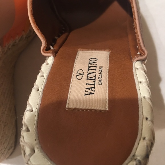 VALENTINO AUTHENTIC Never Worn size 39 - Picture 6 of 8