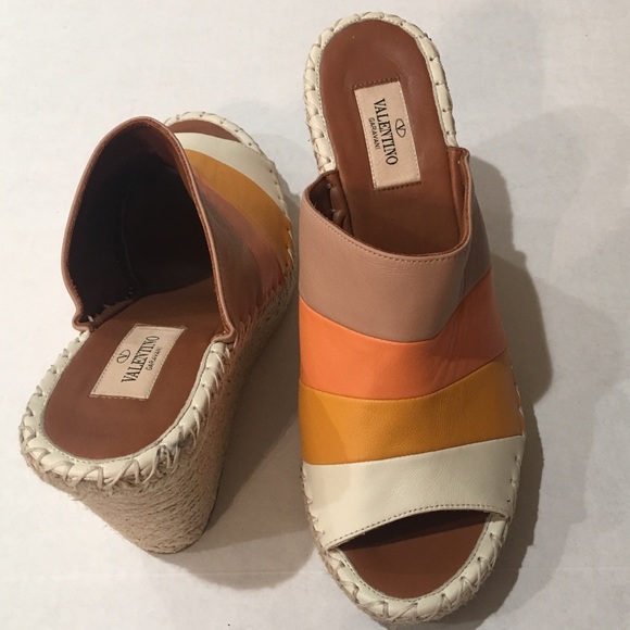 VALENTINO AUTHENTIC Never Worn size 39 - Picture 2 of 8