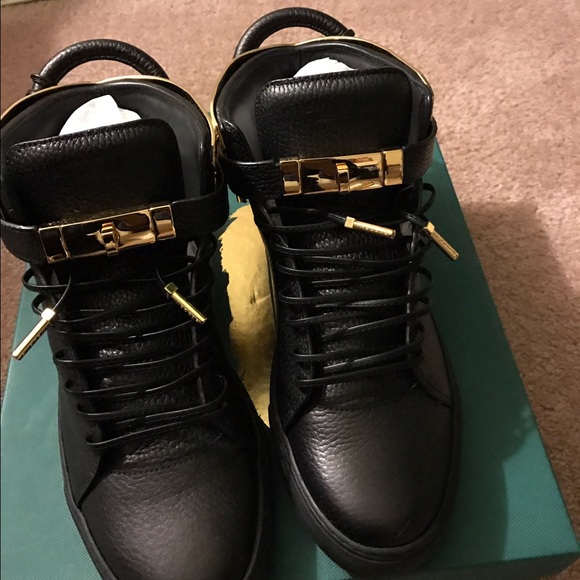 Meet your Posher, T - Picture 3 of 8