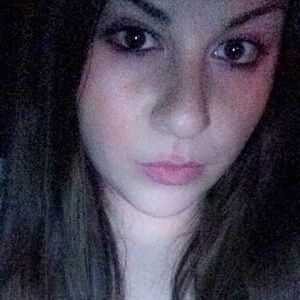 Meet your Posher, Amra