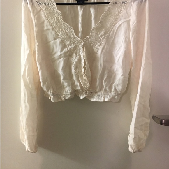 Crop long sleeve white lace - Picture 2 of 3