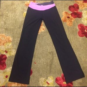 Lululemon Size 10 Astro Pant.