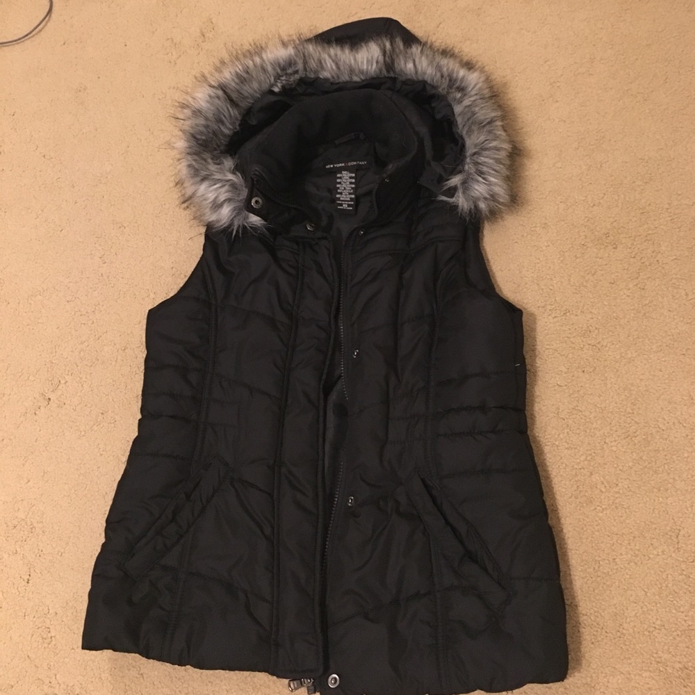 New York and Company woman's black puffer vest