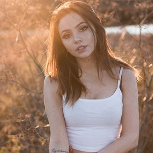 Meet your Posher, Jenny