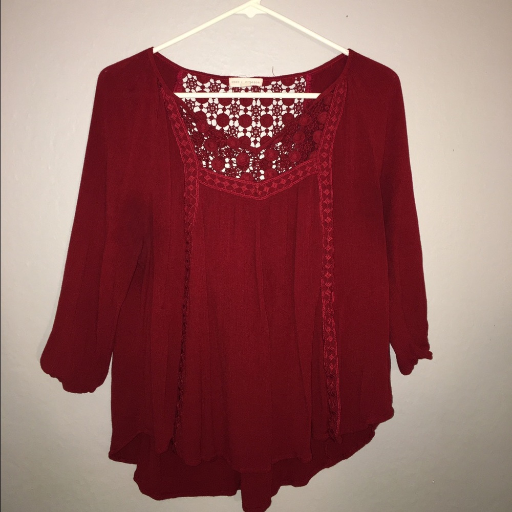 A set of 2 BOHO FLOWY TOPS 😻🌺✨