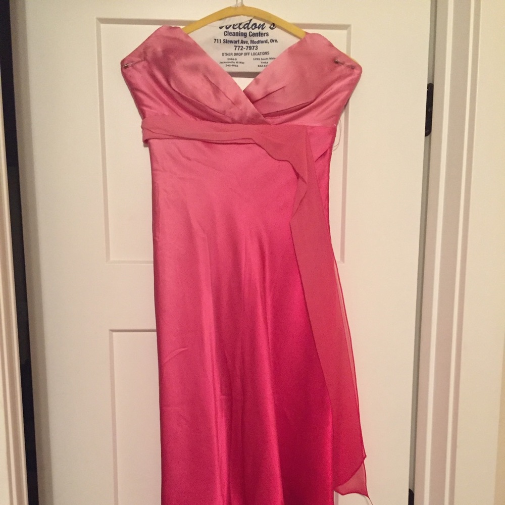 Size 4 CACHE satin prom dress