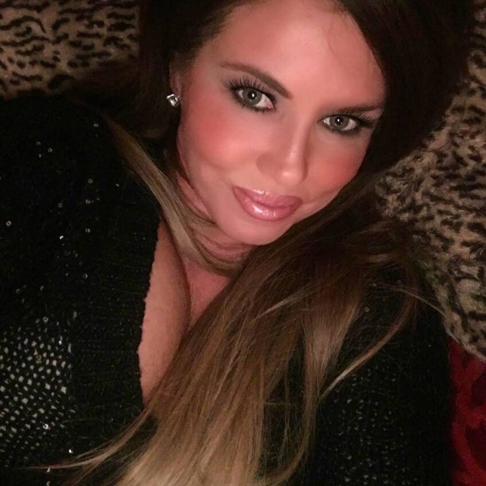 Meet your Posher, Renee