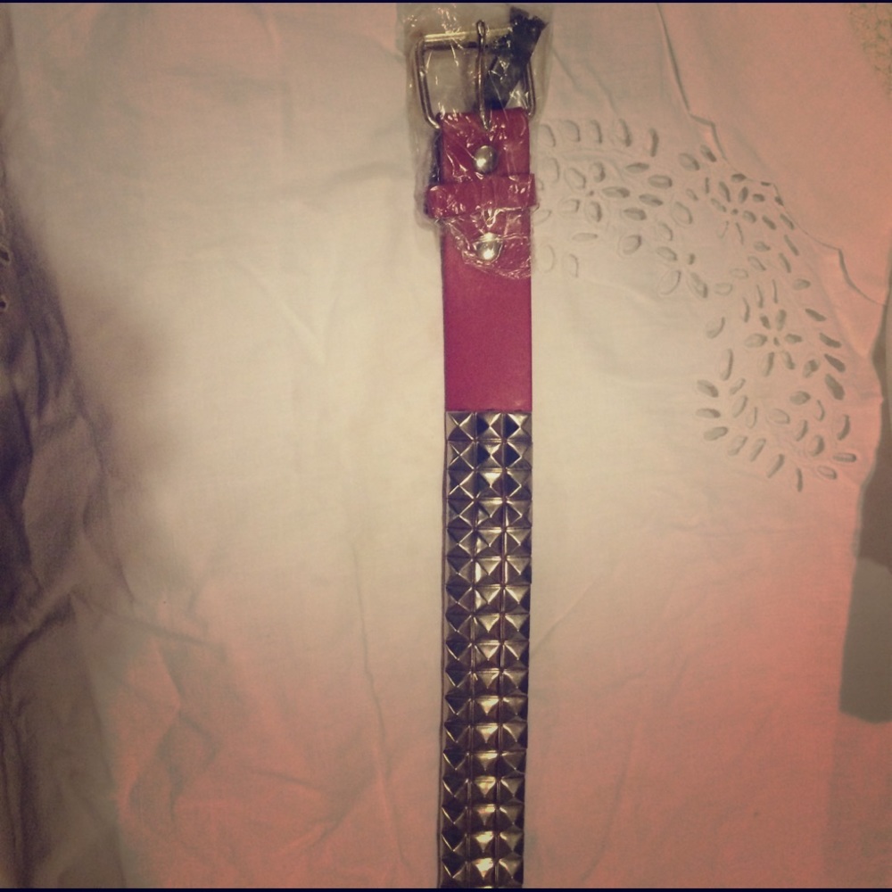 Belt - Picture 2 of 2