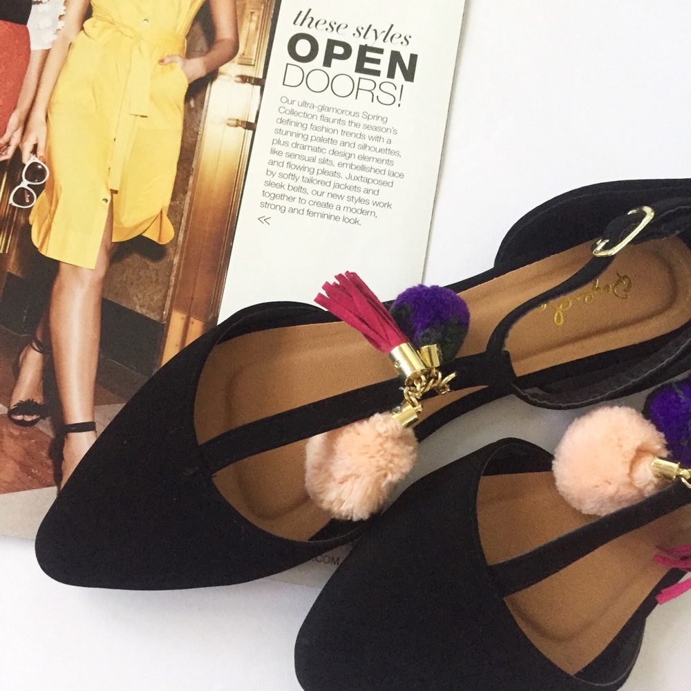 1 LEFT! NWT. Pom Pom Black flat - Picture 2 of 8