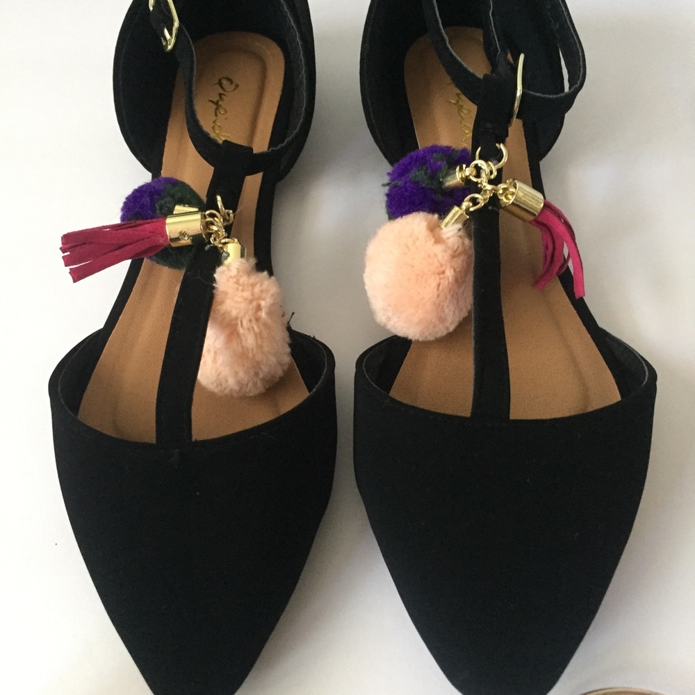 1 LEFT! NWT. Pom Pom Black flat - Picture 3 of 8