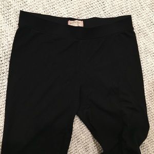 Black Weekend Leggings