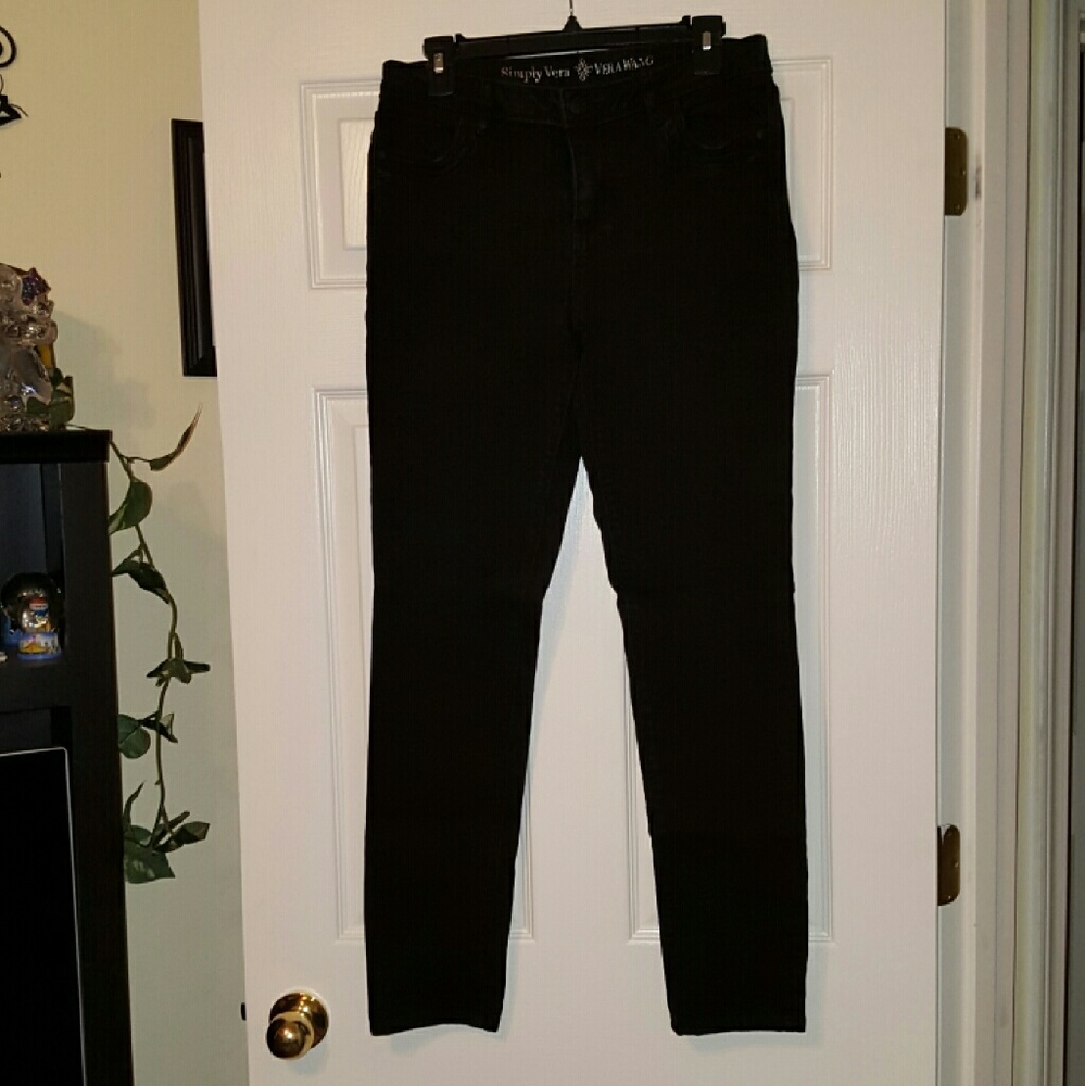 Black skinny jeans