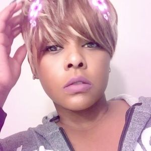 Meet your Posher, Ouida