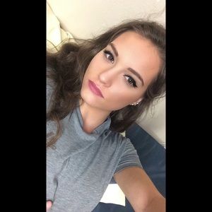 Meet your Posher, Sabrina