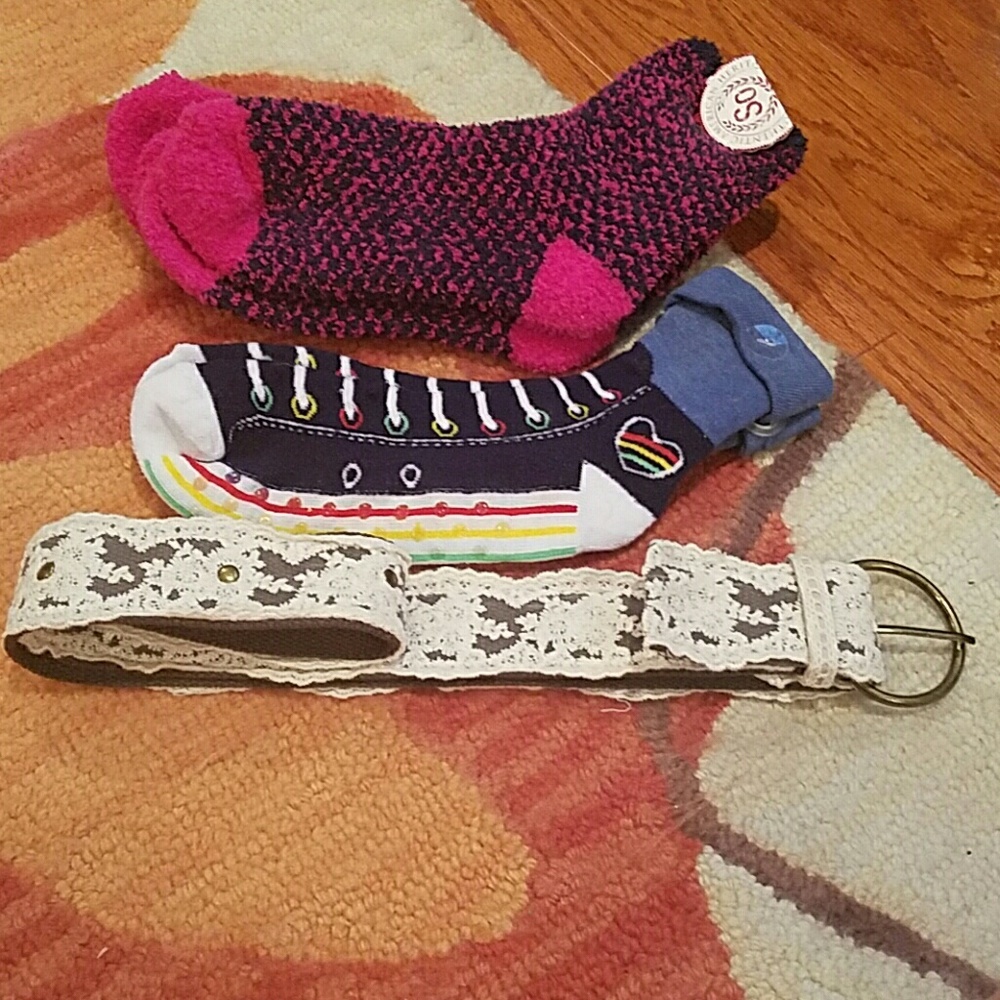 Slippers socks and lace belt