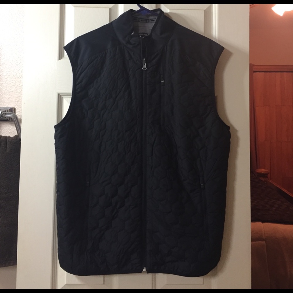 OGIO men's reversible vest