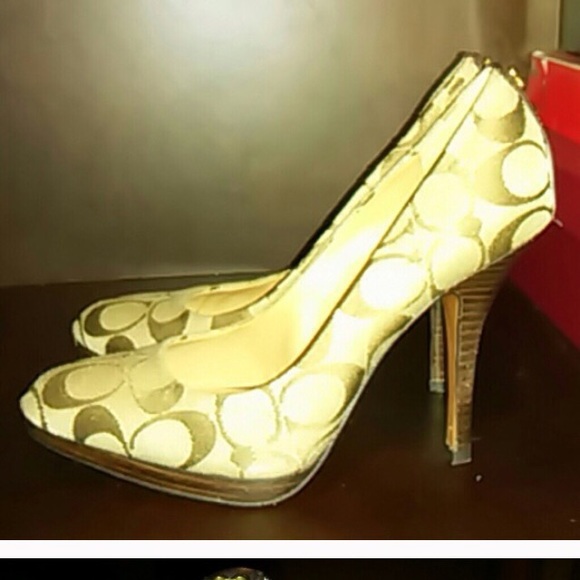 Coach shoes - Picture 3 of 3