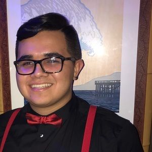 Meet your Posher, Adrian