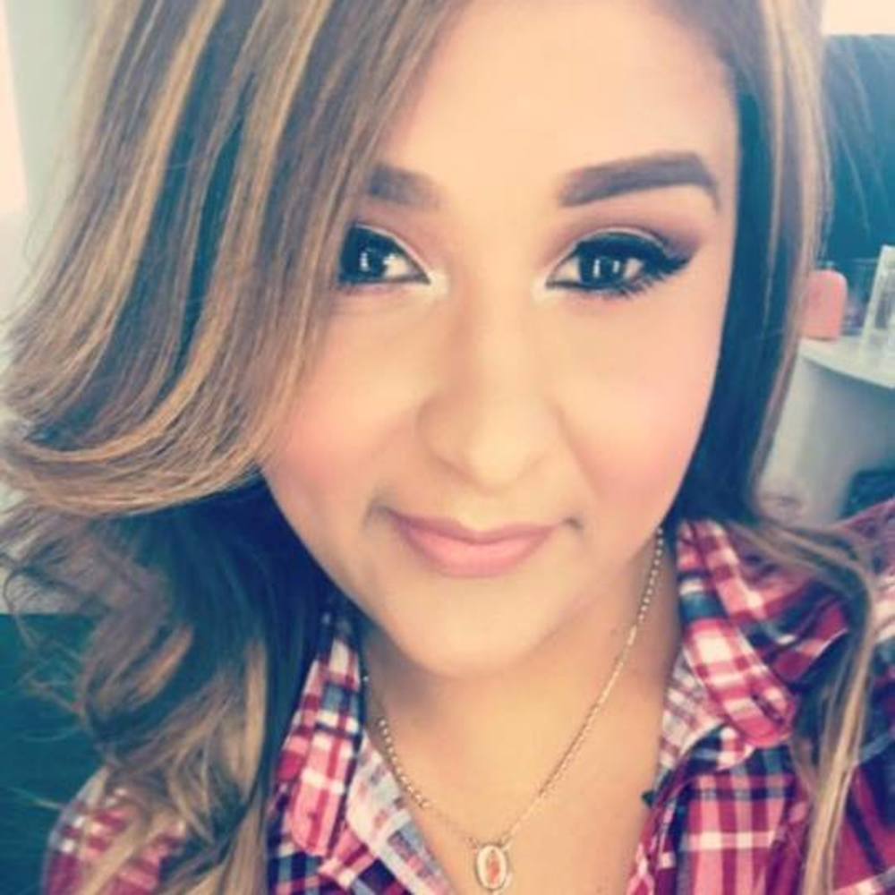 Meet your Posher, Ana