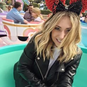 Meet your Posher, Kylee